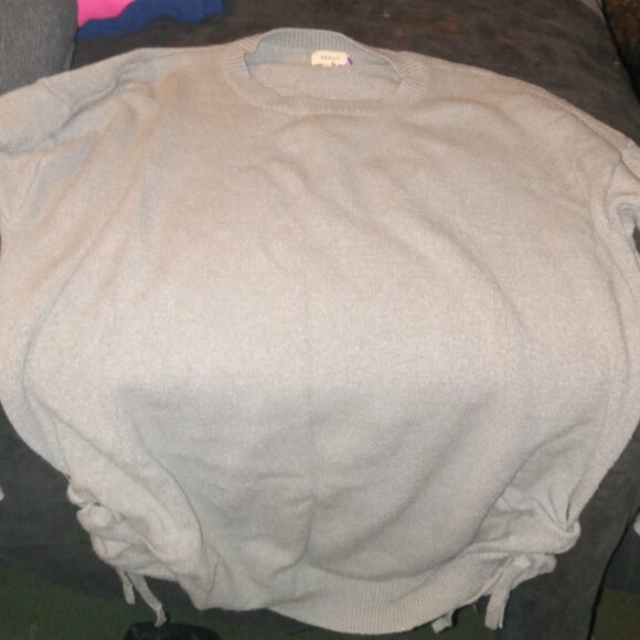Debut womens sweater - Picture 2 of 2